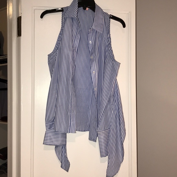 Renamed striped button down tie top - Picture 2 of 4